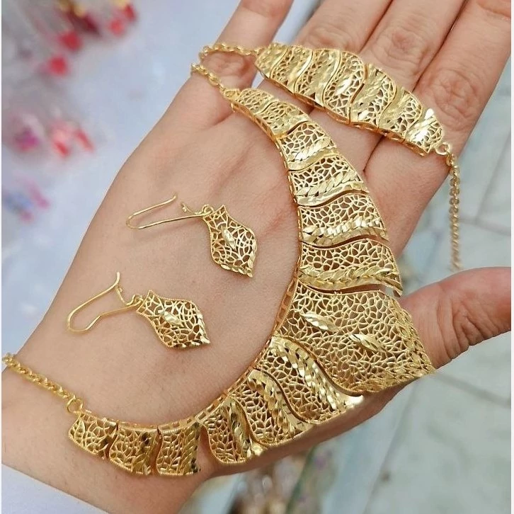 سرویس زنانه برنجی مشابه طلا