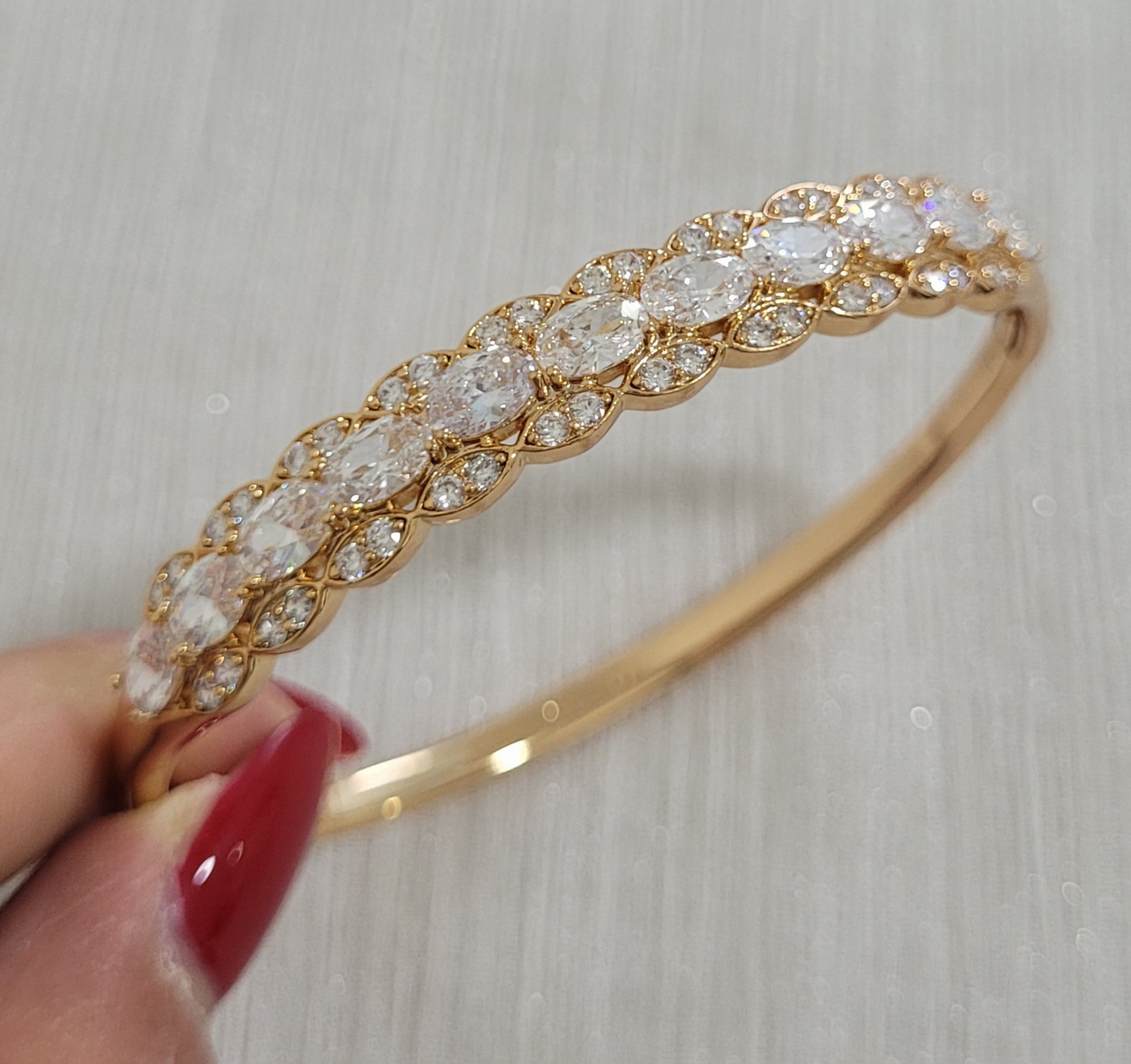 دستبند النگویی ژوپینگ